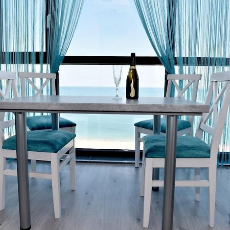 Ferienwohnung Turquoise By The Sea Constanţa Exterior foto